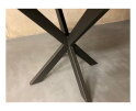 Ronde eiken eettafel met visgraat motief kopen | Meubelplaats.nl
