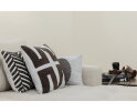 Isla Kussen Borduur Micro Velvet Chalkwhite 45x45cm - WOOOD Exclusive