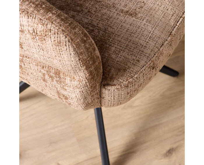 Eetkamerstoel Bella | Cinnamon | Poot Black | Met armleuning