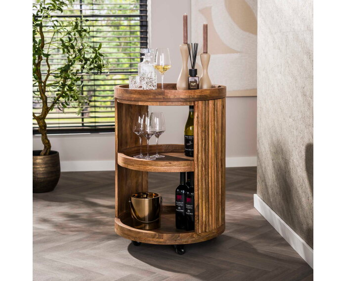 Wijntrolley Wave &ndash; Rond Mangohout Zandkleur - afneembaar dienblad - Wielen &ndash; 55x79 cm