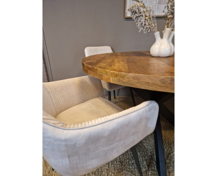 Combideal eetkamerset: ronde eettafel Mangohout 120 cm met 4 Kreta eetkamerstoelen met armleuning - ribstof wit