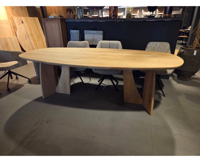 Eettafel Nina Deens ovaal massief eikenhout - Naturel - Japandi stijl - 200x100 cm