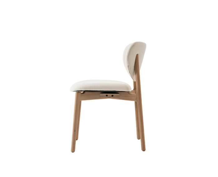 Pimonte Stoel  - fabric Sahara 102 ivory