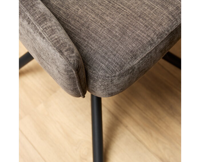Eetkamerstoel Hanna | Charcoal Brown | Met armleuning