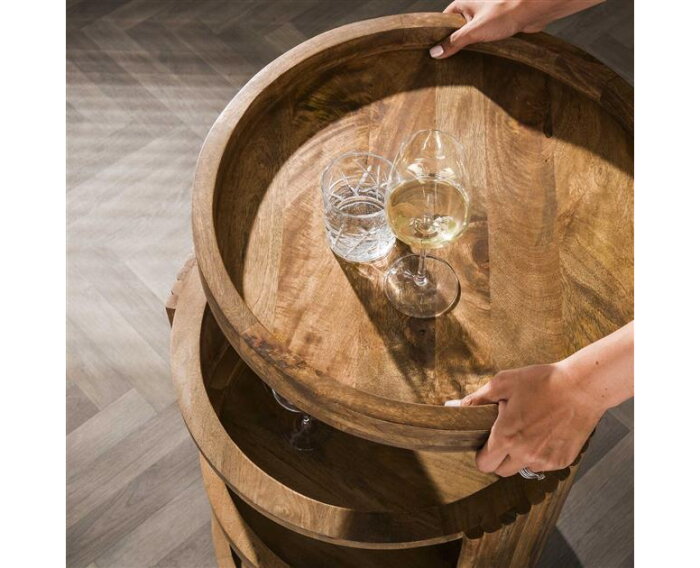 Wijntrolley Wave – Rond Mangohout Zandkleur met 3 Leggers en Wielen – 55x79 cm
