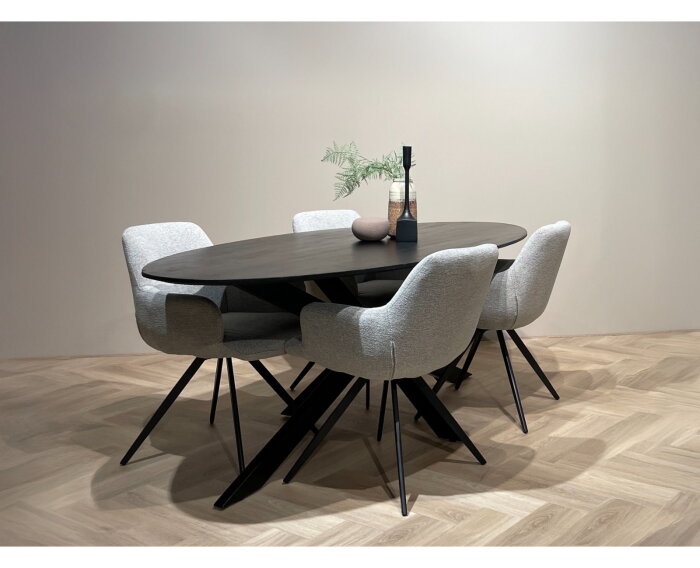 Eettafel Oslo Acasia Zwart Ovaal 240 cm kopen? | Meubelplaats.nl