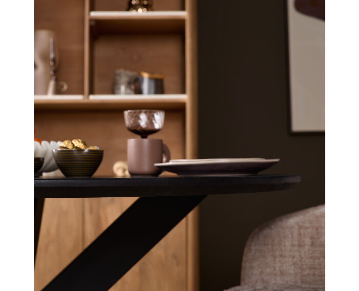 Eiken eettafel Ferris rond &Oslash;110 cm &ndash; Massief Europees eiken - metalen kruispoot - Zwart