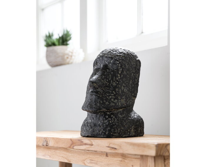 Moai