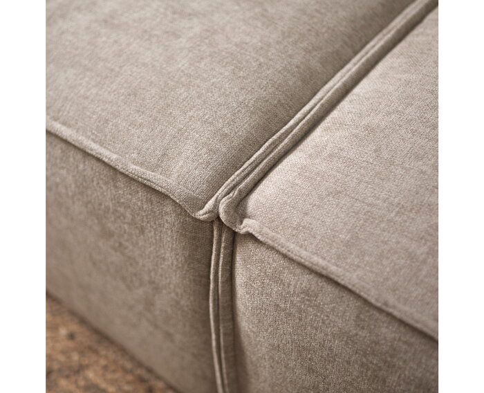 PLAY met chaise longue rechts - Tesla 2003