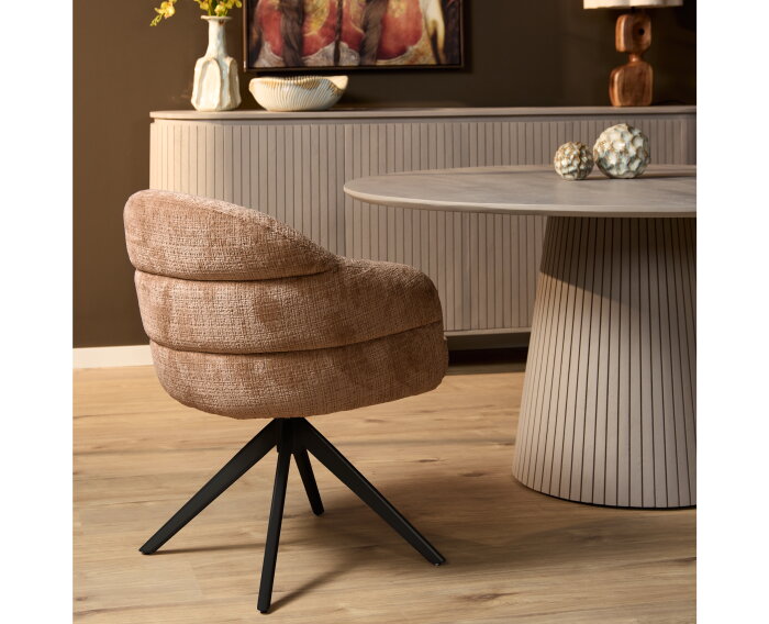 Eetkamerstoel Bella | Cinnamon | Poot Black | Met armleuning