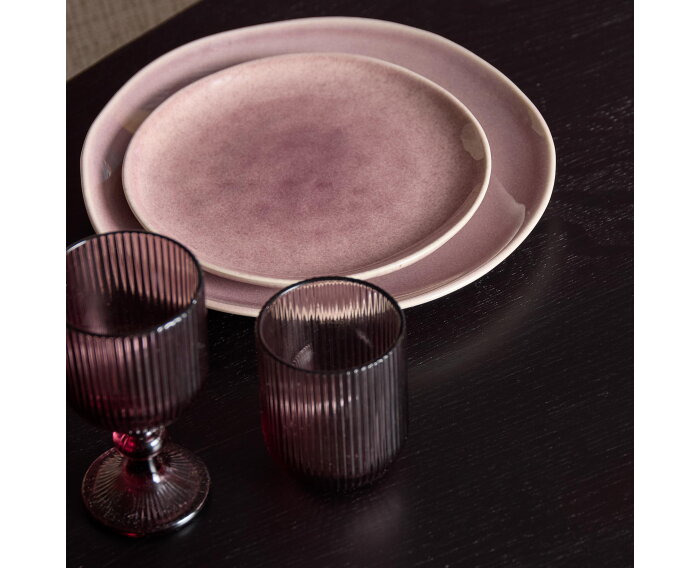 Eiken eettafel Ferris Ovaal 210x100 cm &ndash; Massief Europees eiken - metalen kruispoot - Zwart