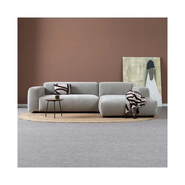 PEPP Ocean bank in Boston Cement met chaise longue in een sfeervolle woonkamer